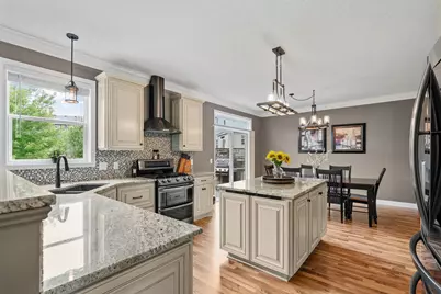 6765 Queensland Lane N, Maple Grove, MN 55311 - Photo 7