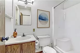 2509 Cedar Hills Dr, Minnetonka, MN 55305 - Photo 15