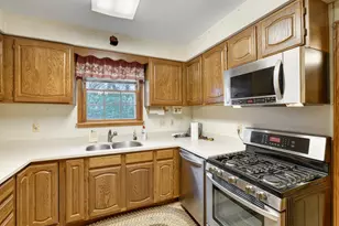 9316 W River Rd, Brooklyn Park, MN 55444 - Photo 11
