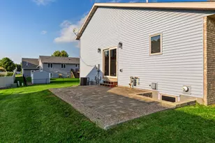 1390 18th Street SE, Owatonna, MN 55060 - Photo 11