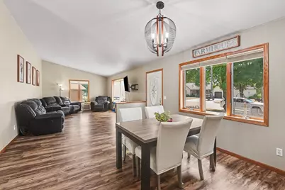 610 W Maple Street, Edgerton, MN 56128 - Photo 5