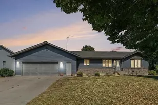 610 W Maple St, Edgerton, MN 56128 - Photo 1