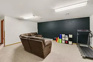 610 W Maple St, Edgerton, MN 56128 - Photo 19