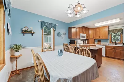 217 2nd Avenue NE, New London, MN 56273 - Photo 11