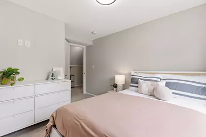 2129 Hartford Avenue, Saint Paul, MN 55116 - Photo 29