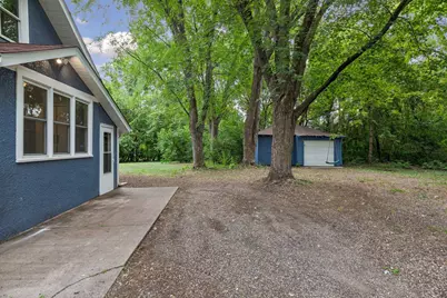 7217 63rd Avenue N, Brooklyn Park, MN 55428 - Photo 5