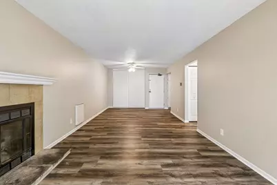 7600 157th Street W #205, Apple Valley, MN 55124 - Photo 5