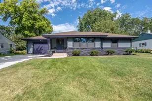 267 Rice Creek Blvd NE, Fridley, MN 55432 - Photo 1