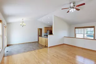 510 Spring Wheat Dr, Dundas, MN 55019 - Photo 13