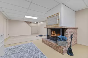 8106 Vincent Ave S, Bloomington, MN 55431 - Photo 19