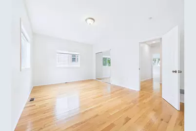 983 Cook Avenue E, Saint Paul, MN 55106 - Photo 15