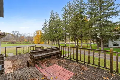 425 W Franklin Street, Morristown, MN 55052 - Photo 7