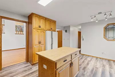 425 W Franklin Street, Morristown, MN 55052 - Photo 29