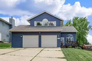 1065 Barney St, Owatonna, MN 55060 - Photo 1