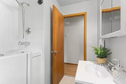 4016 Idaho Avenue N, Crystal, MN 55427 - Photo 19