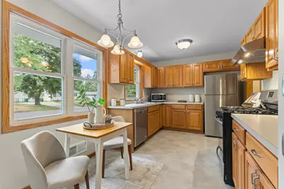 4016 Idaho Avenue N, Crystal, MN 55427 - Photo 9