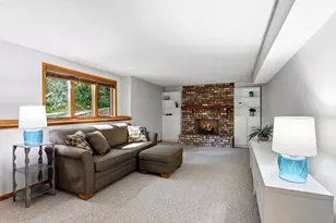 4690 Parkridge Dr, Eagan, MN 55123 - Photo 23