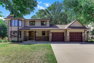 4690 Parkridge Drive, Eagan, MN 55123 - Photo 1