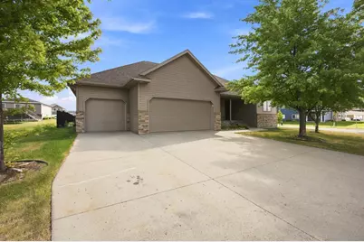 3848 16th Street S, Moorhead, MN 56560 - Photo 1