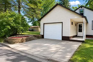 206 8th St SE, Long Prairie, MN 56347 - Photo 3