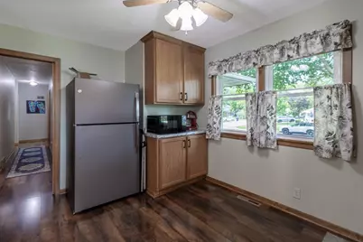 227 Westwood Drive, Mankato, MN 56001 - Photo 5