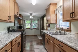 227 Westwood Dr, Mankato, MN 56001 - Photo 7