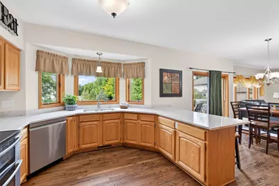 9024 Douglas Drive, Eden Prairie, MN 55347 - Photo 13