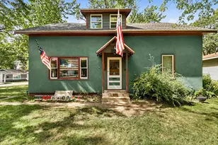 1029 River Ave S, Sauk Rapids, MN 56379 - Photo 1