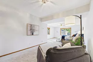 3318 Ulysses St NE, Minneapolis, MN 55418 - Photo 37