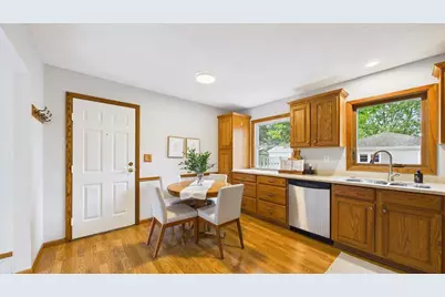 3318 Ulysses Street NE, Minneapolis, MN 55418 - Photo 7