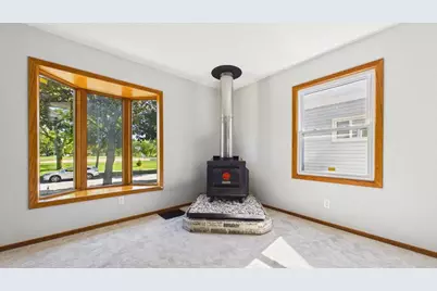 3318 Ulysses Street NE, Minneapolis, MN 55418 - Photo 21