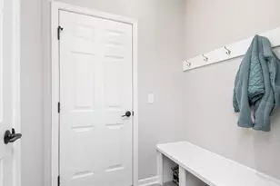4876 Avery Ct, Eagan, MN 55123 - Photo 17