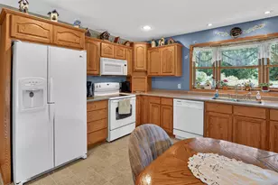 13082 Beroun Crossing Rd, Brook Park, MN 55007 - Photo 7
