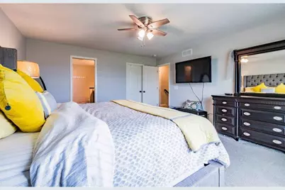 18468 70th Avenue N, Maple Grove, MN 55311 - Photo 21