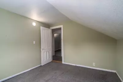 512 6th Street W, Crookston, MN 56716 - Photo 17