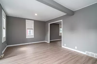 512 6th Street W, Crookston, MN 56716 - Photo 5