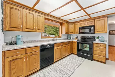 605 1st Street SE, Pine City, MN 55063 - Photo 9