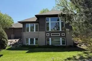 3529 Green Ridge Rd, Hopkins, MN 55305 - Photo 5