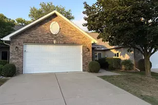 1823 Bohmbach Dr, Red Wing, MN 55066 - Photo 1