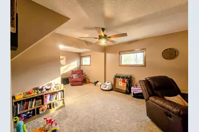 48635 600th Avenue, Fairfax, MN 55332 - Photo 15