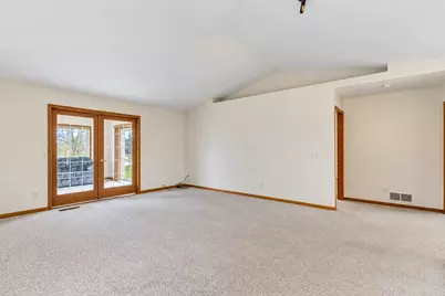 198 Cedar Cove Lane, Owatonna, MN 55060 - Photo 5