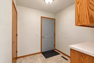 198 Cedar Cove Ln, Owatonna, MN 55060 - Photo 17