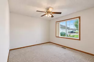 198 Cedar Cove Ln, Owatonna, MN 55060 - Photo 25