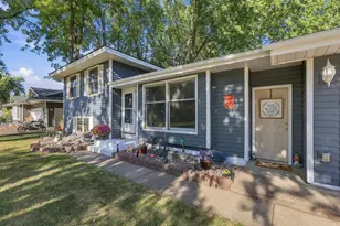 11757 Jefferson St NE, Blaine, MN 55434 - Photo 5