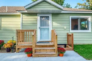 2011 Norton Ave NW, Bemidji, MN 56601 - Photo 3
