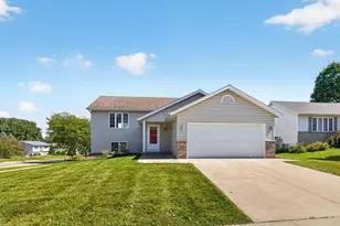 4639 Manor Park Dr NW, Rochester, MN 55901 - Photo 1