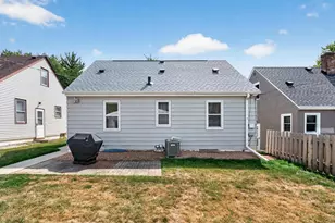 1949 Nevada Ave E, Saint Paul, MN 55119 - Photo 17