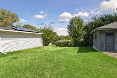 1528 Aquila Avenue N, Golden Valley, MN 55427 - Photo 35