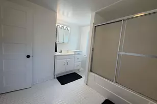 2955 Queen Ave N, Minneapolis, MN 55411 - Photo 33