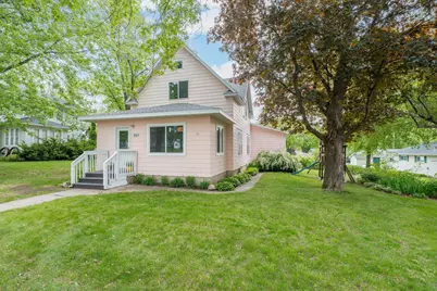 303 Broadway, Hanska, MN 56041 - Photo 3